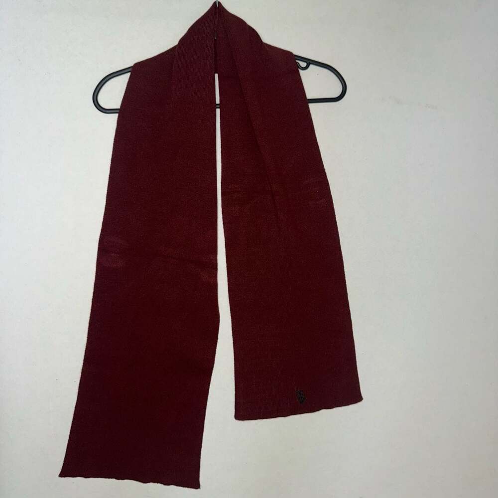 U.S. Polo Assn. Maroon Knit Scarf